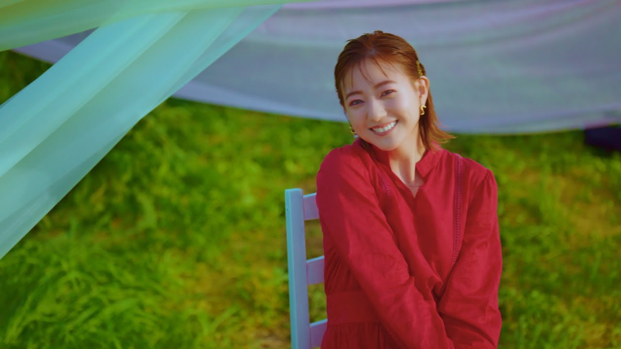 【MV】伊藤千晃 / Merry Go Round